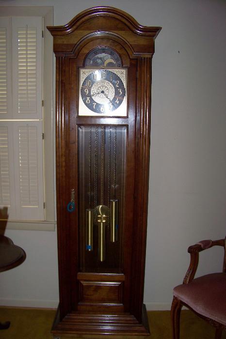 Howard Miller (Made in Germany) grandfather clock