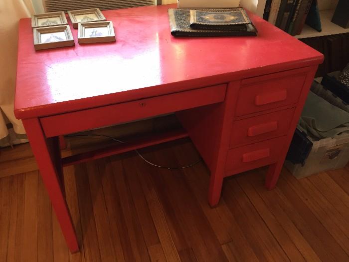 red desk wood