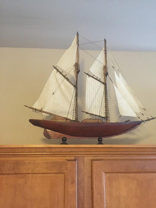 SAIL BOAT / HOME DECOR'