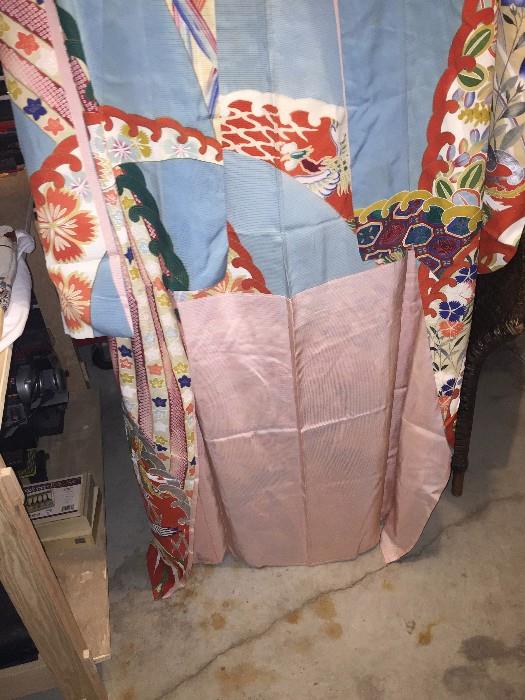 ANTIQUE SILK KIMONO