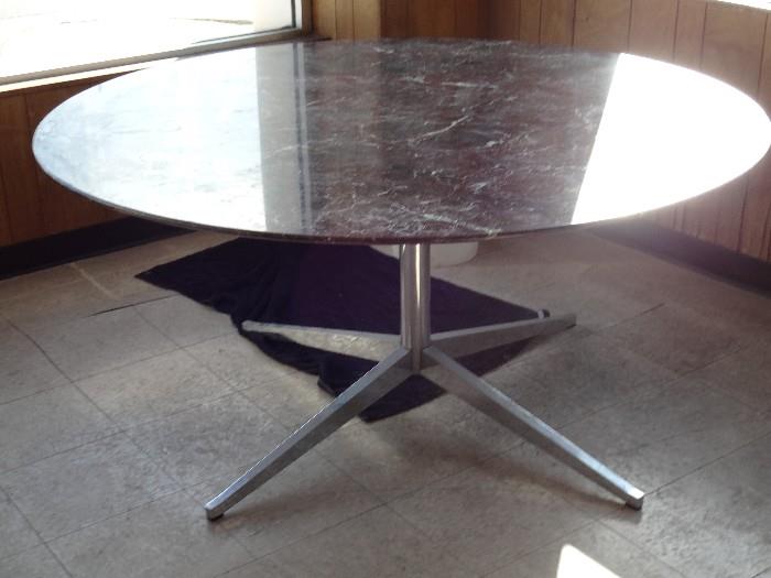 FLORENCE KNOLL PEDESTAL TABLE