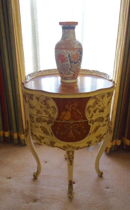 Italian marquetry two drawer table, Oriental porcelain vase