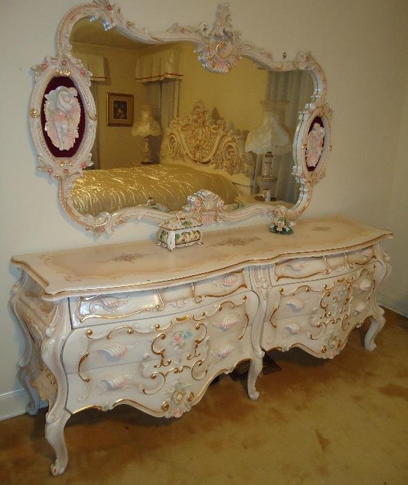 Italian painted dresser and mirror with medallions