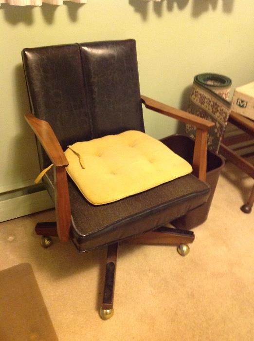 older leather office chair