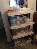 Kitchenware and  Pyrex bake ware!
