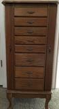 Oak jewelry chest. 
