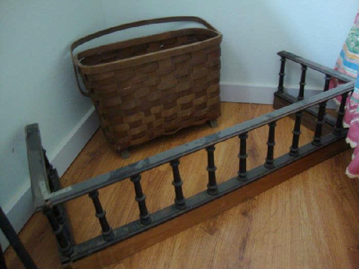 Large Basket and Crown trim Piece