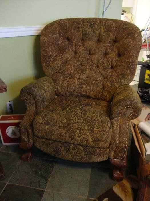 2 matching recliners, both as is