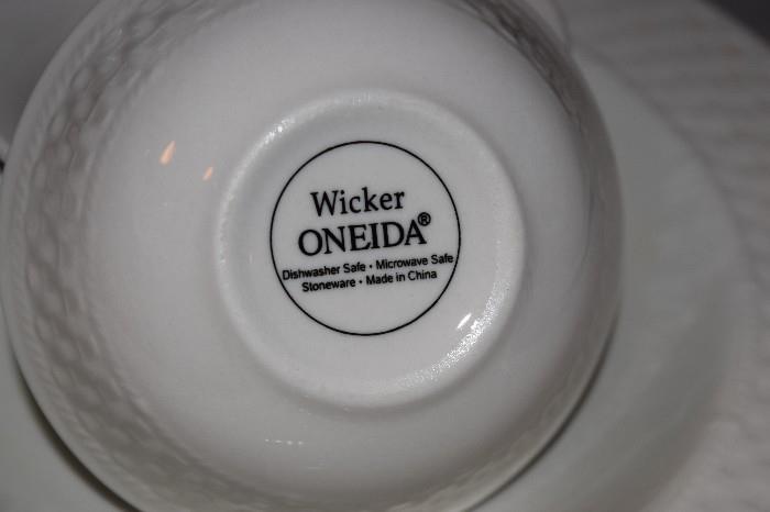 Oneida dishes- Wicker