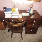 DESK