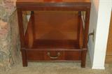 DREXEL HERITAGE END TABLE