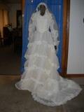 VINTAGE WEDDING GOWN