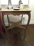 OCCASIONAL ANTIQUE TABLE.