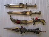 DECORATIVE KNIVES / DAGGER