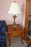 Thomasville 2nd end table and brass lamp (matches other tables)