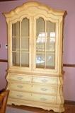 China cabinet (matches table)