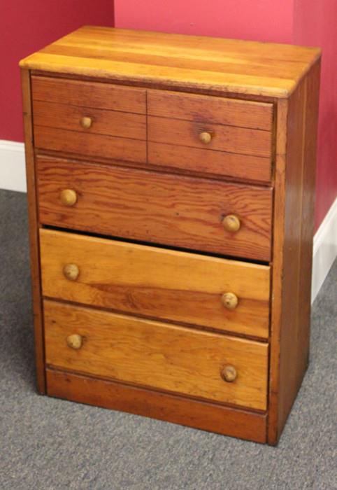 This simple pine chest of drawers can go anywhere.