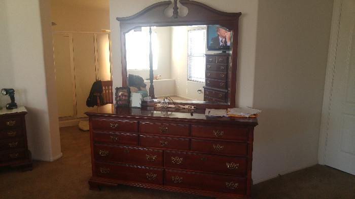 Queen Anne style mahogany dresser