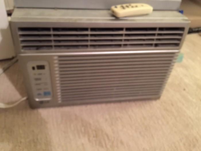 Window Unit Air Conditioner