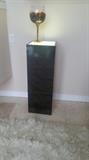 Lighted pedestal 