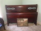 Mahogany Drexel Bed! Full size!