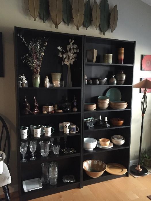 Cabinets.  Bowls, Pottery