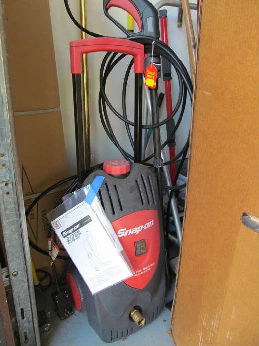 Snap-on pressure washer