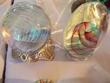 ART GLASS PAPERWEIGHTS