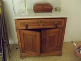 DRY SINK MARGLE TOP 28" X 16"