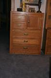 chest that matches twin bedroom set