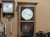 Regulator wall clock