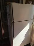 Refrigertator/Freezer   Kenmore