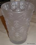 Lalique Deux A Deux 1938 Vase  7 1/2 inches tall