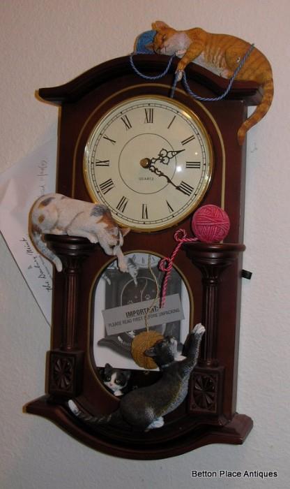 Franklin Mint Cat Clock