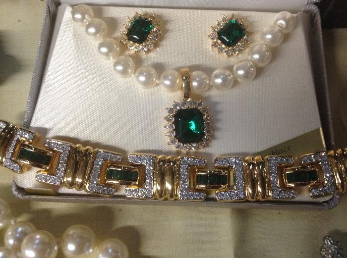 Rhinestone and gemstone jewelry