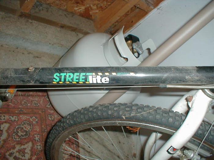 Dawes Street Lite Bike