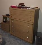 Night stand pr $100 Dresser $100 Casual Mahogany 50s