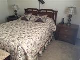 Thomasville bedroom set