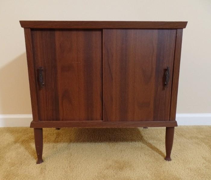 Record Cabinet             http://www.ctonlineauctions.com/detail.asp?id=363967