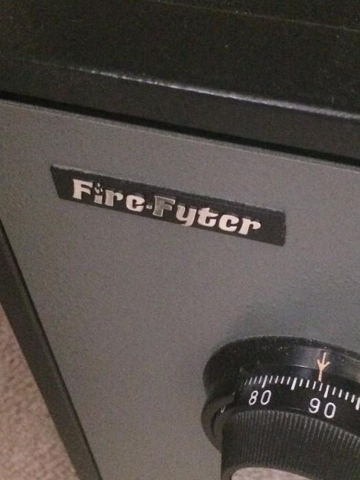Small Fire-Fyter safe