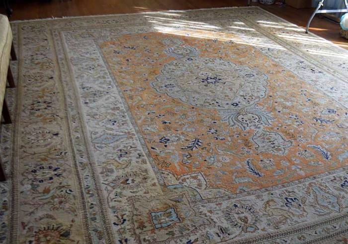 Gorgeous Room Size Animal Pictorial Tabriz Persian / Oriental Rug