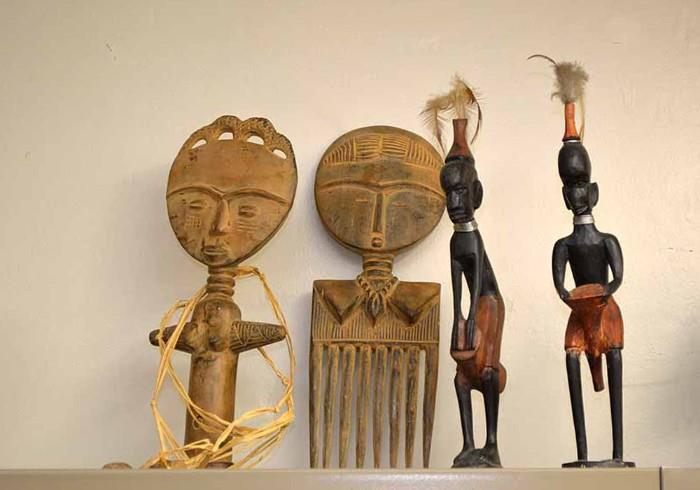 African Tribal Statues / Collectibles