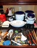 Villeroy & Boch Induction cookware, LeCreuset, lots of utensils / gadgets, and more!