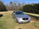Front View of 2007 Buick Lucerne, Silver with Leather Seats