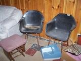 PAIR OF MOLDED FIBERGLASS CHAIRS