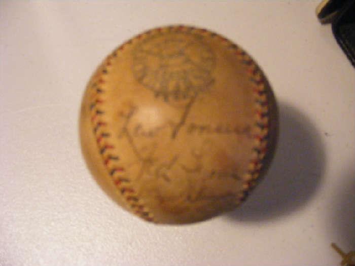 1933 Sox Signed Baseball with 17+ signatures.