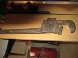 PIPE WRENCH