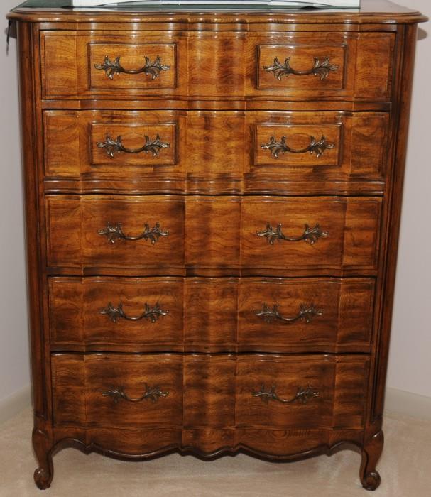 Fancy Chest of Drawers