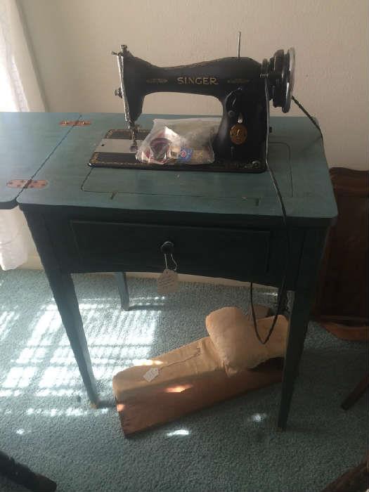 Another Singer sewing machine