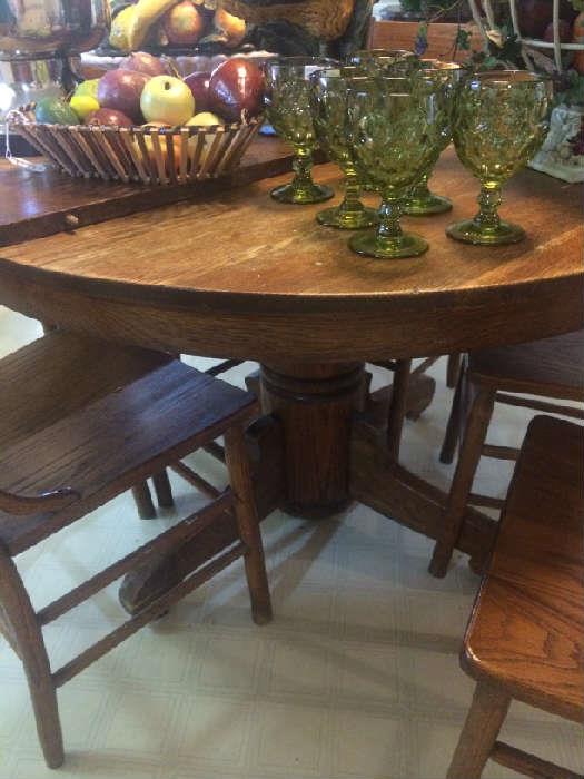 Round antique oak table